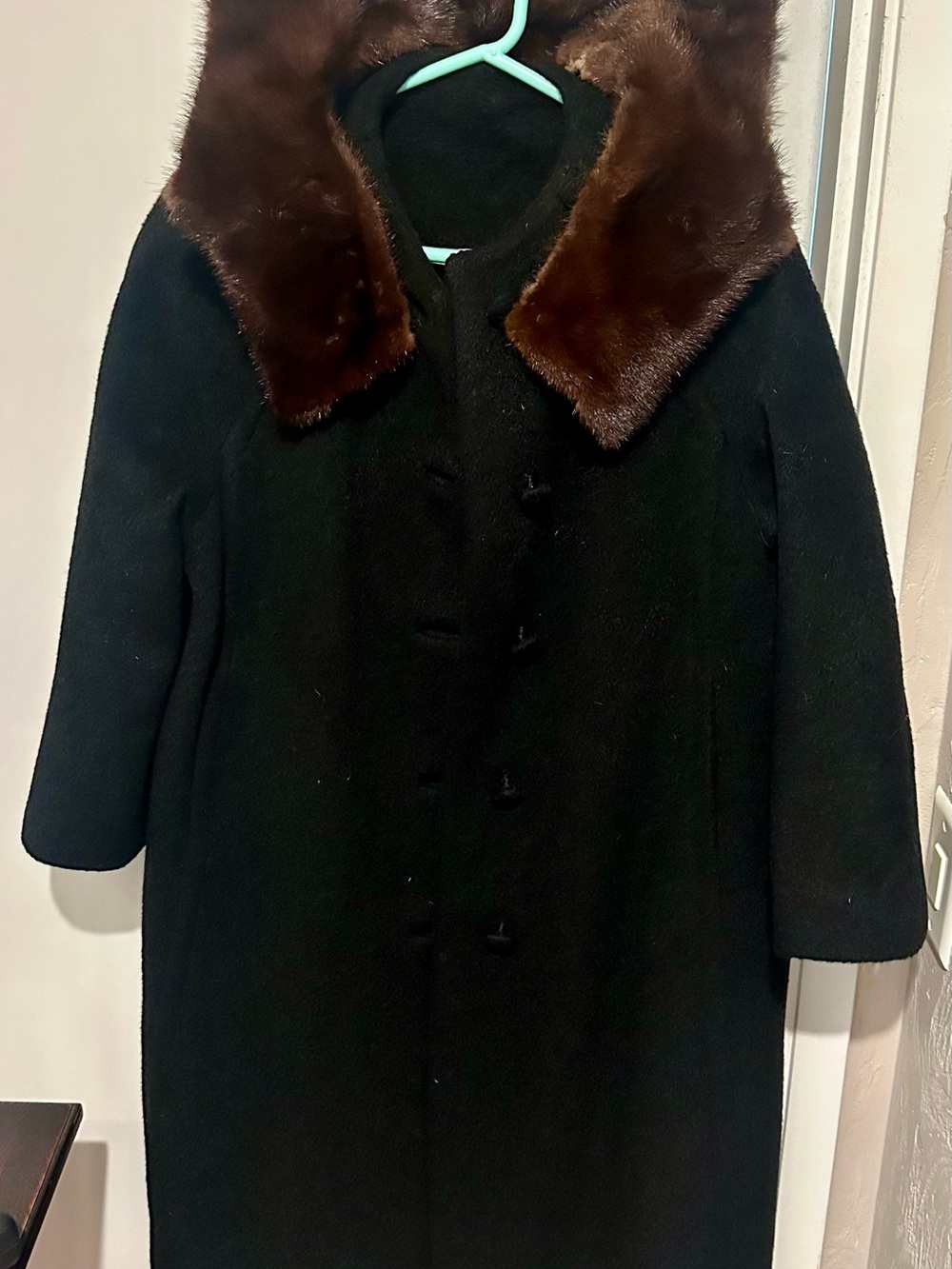 Elegant Vintage 1960s Velmina Black Wool A-Line Swing Coat W/ Real Mink Collar